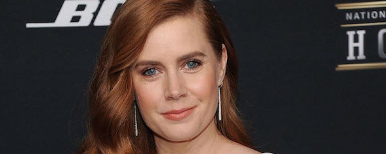 Amy Adams Yeni Dizisiyle Geliyor